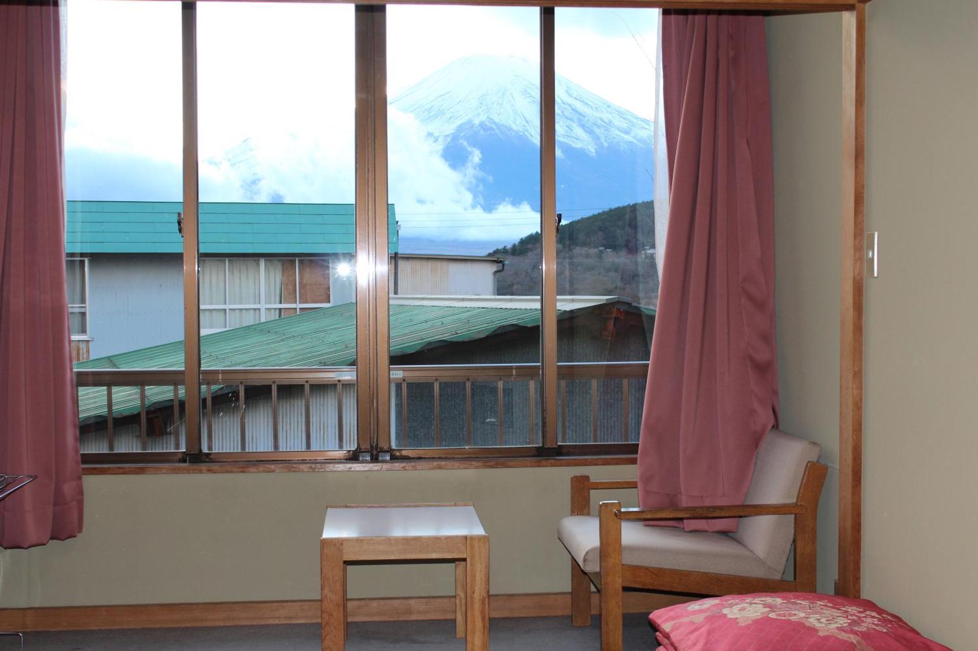 Sugakuso Hotel Yamanakako Ruang foto