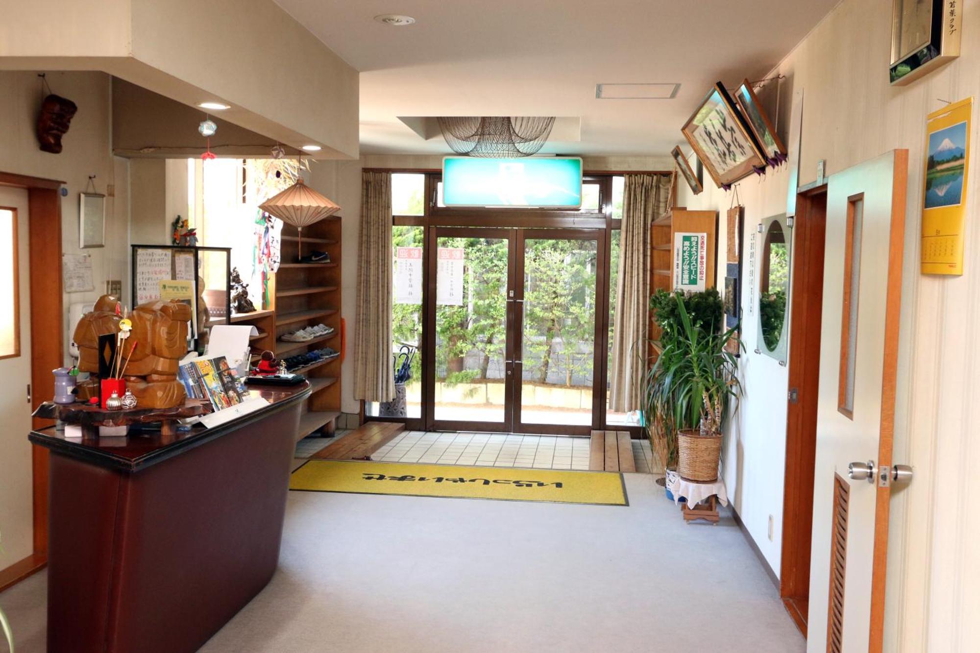 Sugakuso Hotel Yamanakako Bagian luar foto