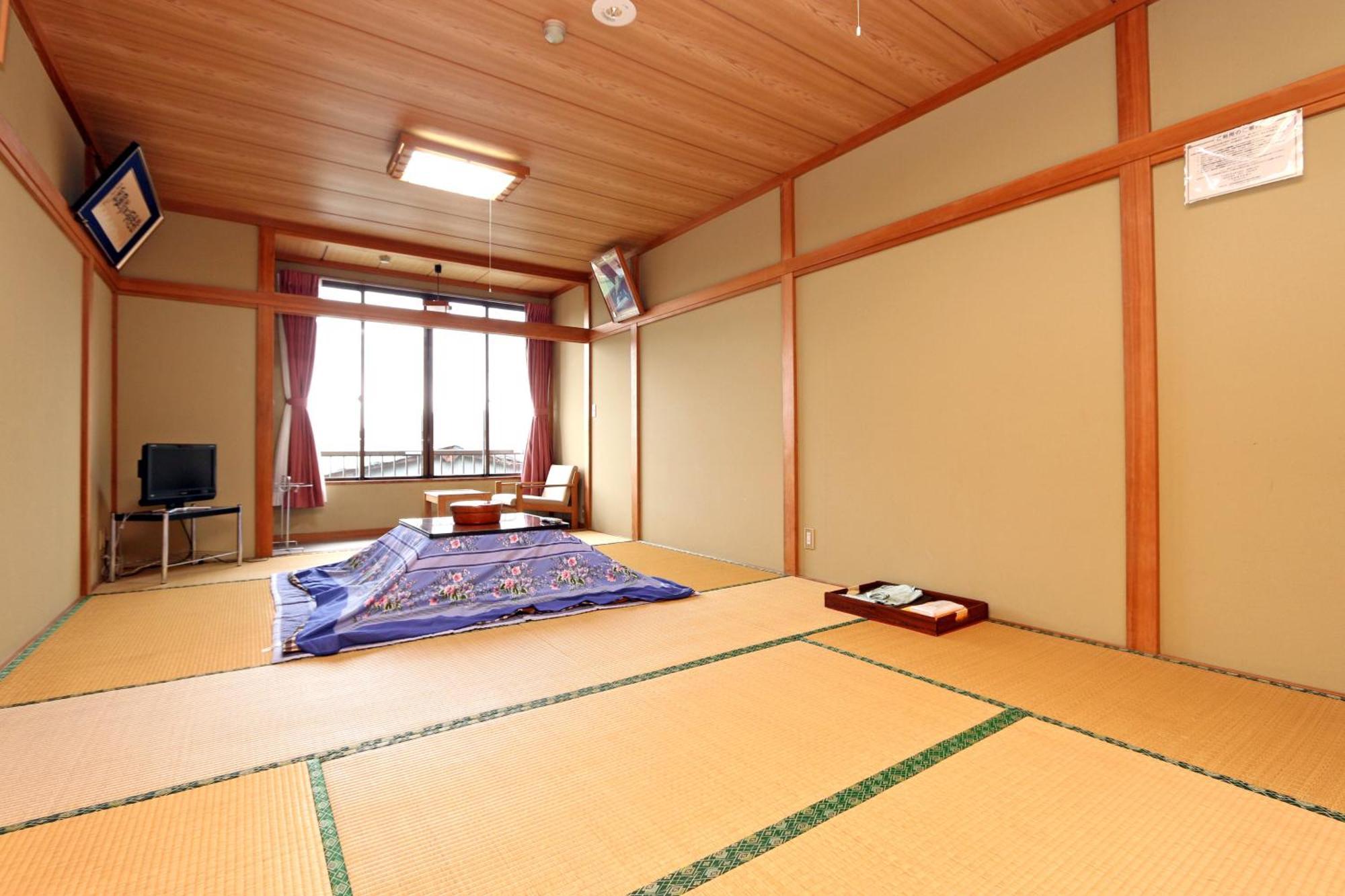 Sugakuso Hotel Yamanakako Bagian luar foto