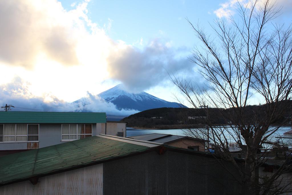 Sugakuso Hotel Yamanakako Bagian luar foto