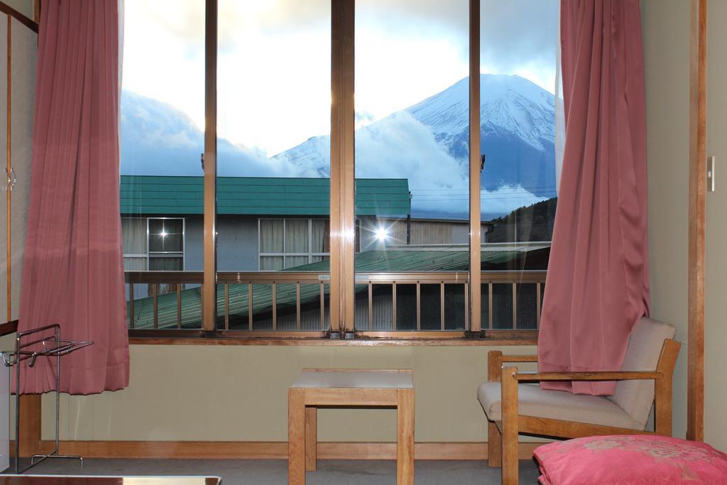 Sugakuso Hotel Yamanakako Bagian luar foto
