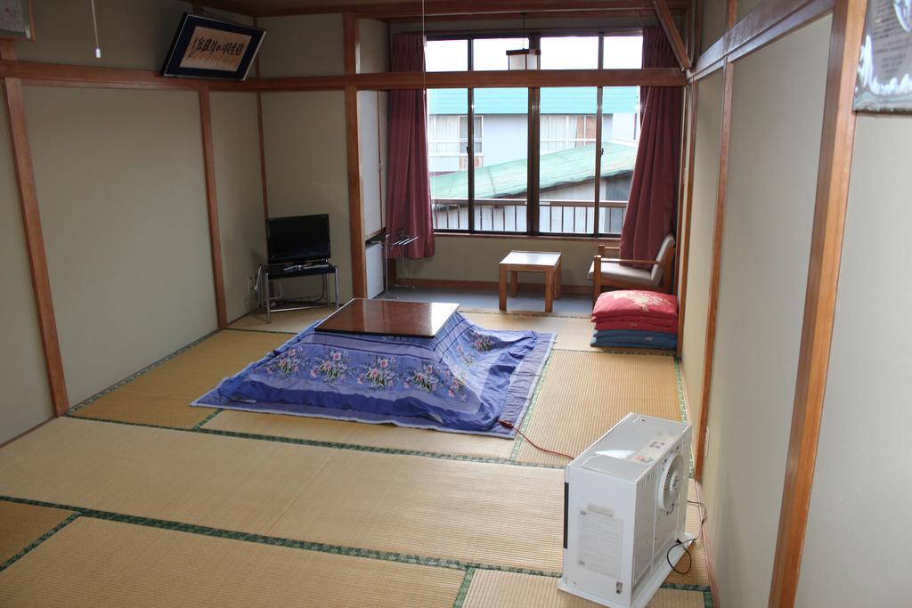Sugakuso Hotel Yamanakako Bagian luar foto